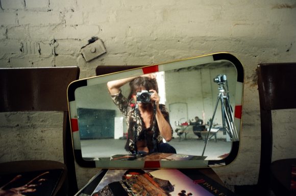 2003 Arteve im a room